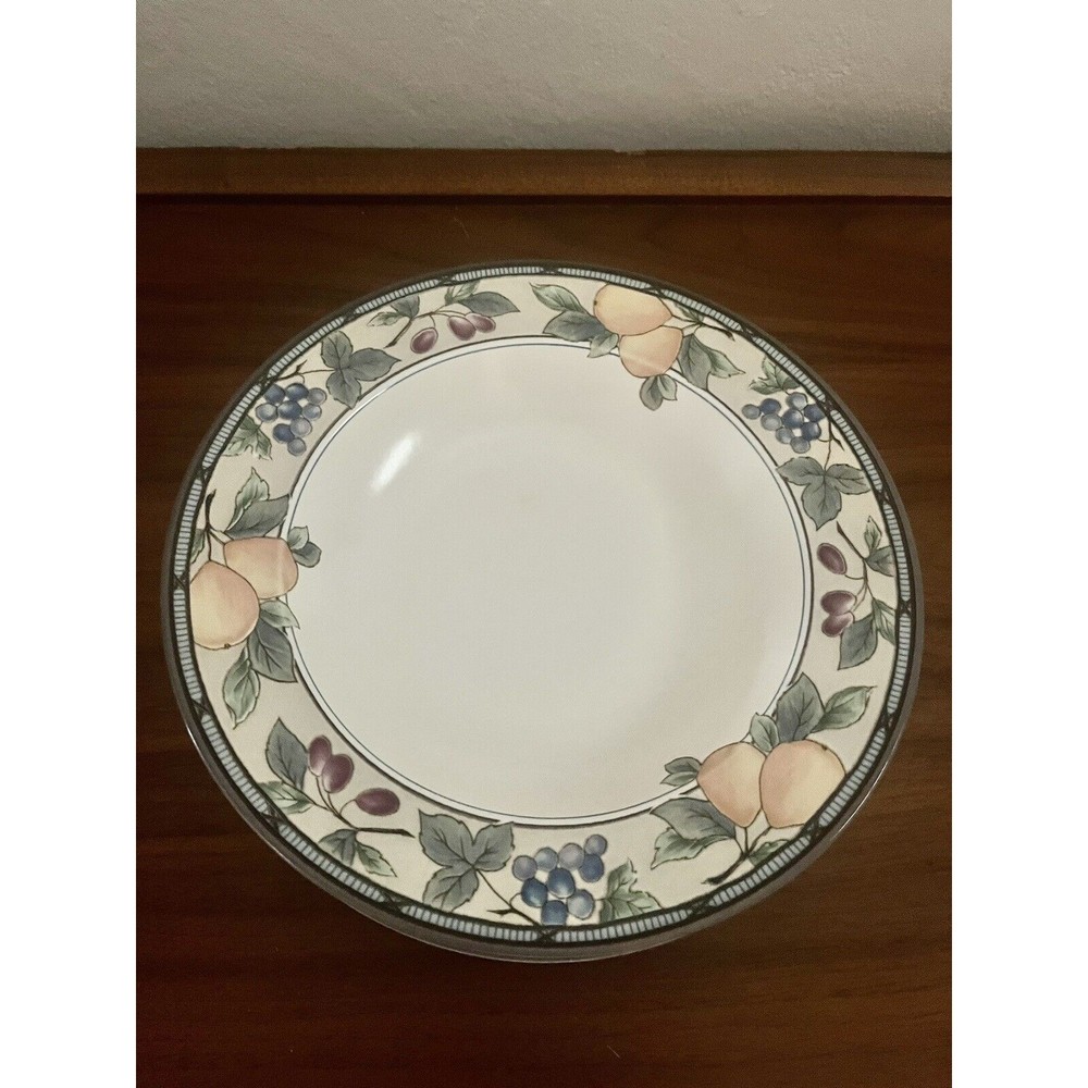 COPY - 4 Mikasa Intaglio Garden Harvest Large Rim Soup Bowls 9 3/8" Dia. CAC29